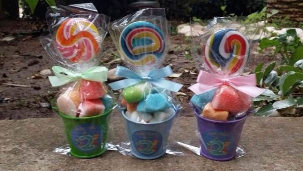 דלי מתוק - מתנה לאורחים ביום הולדת