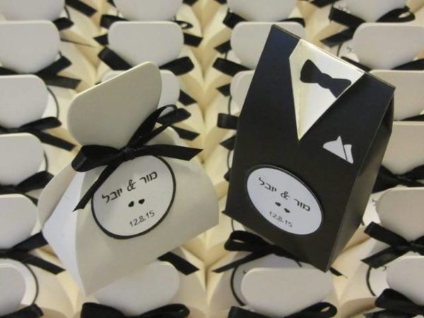חתן וכלה אלגנטיים - מזכרת לאורחים בחתונה מזכרת לאורחים בשבת חתן מזכרות לאורחים בחתונה מתנות לאורחים בחתונה מתנה לאורחים בחתונה מזכרות לאירועים