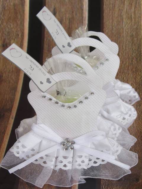 שקית חתן כלה מרהיבים - מזכרת לאורחים בחינה מתנה לאורחים בחינה מזכרות לאורחים בחינה מזכרות לאירועים